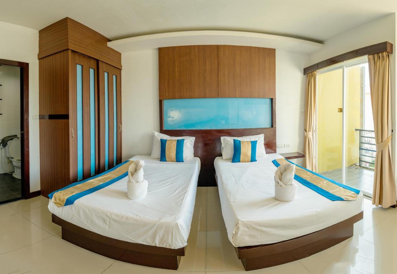 Hotel Blue Sky Patong Exterior foto